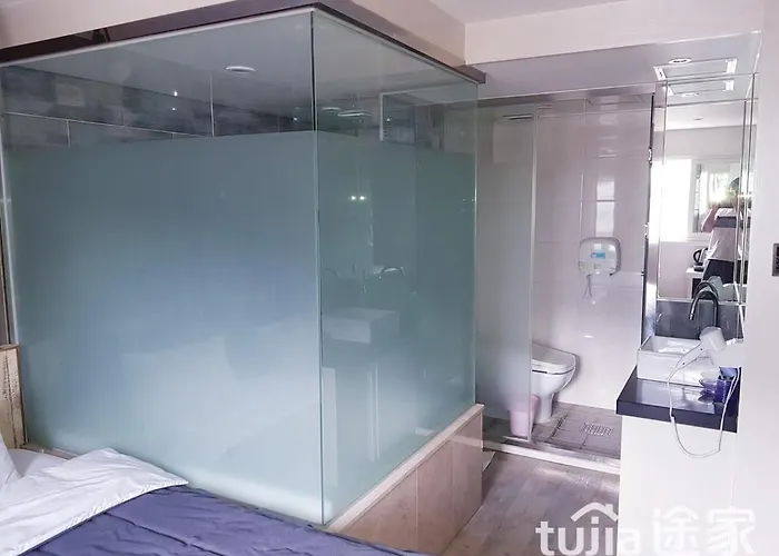 Мотель Cube *